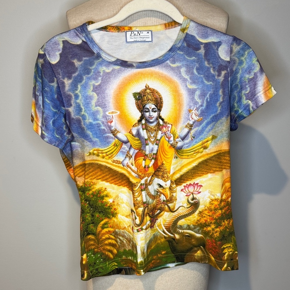 P&E the east’s enlightened Vibrant Mythical top